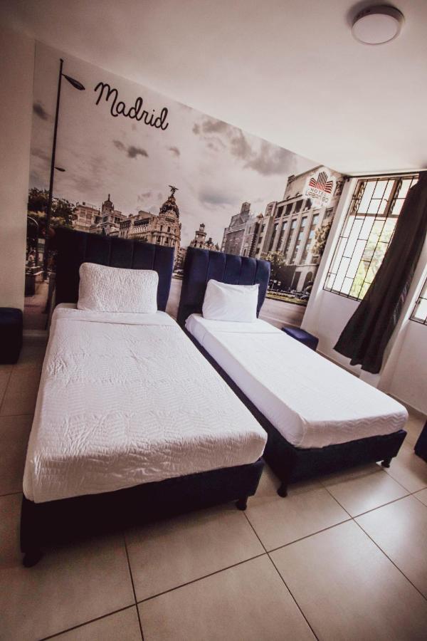 Aw Hotel Urban 80 Medellín Kültér fotó